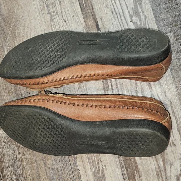 Women's Dexter Brown Leather Slip on flats size 8.5 - Picture 9 of 10